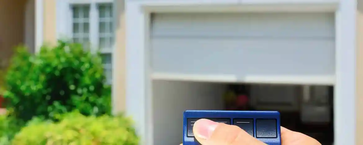 3 Signs It’s Time to Replace Your Garage Door Opener post image alt text